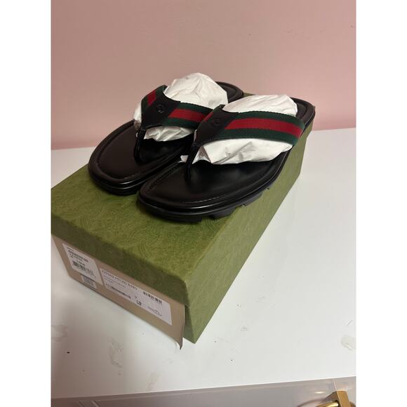 Gucci Men's Web Leathered Thong Sandals *Size 9* - Picture 2 of 4